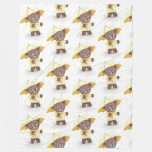 Couverture Polaire Pied d'ours dans la pluie