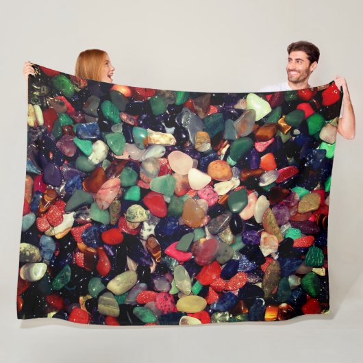 Couverture Polaire Pierres polies (En situation)