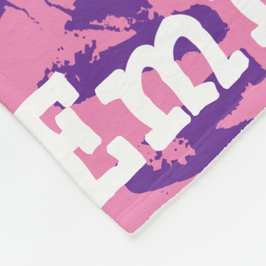 Couverture Polaire Pink Purple Blanc Nom Répéter la typographie (Coin)