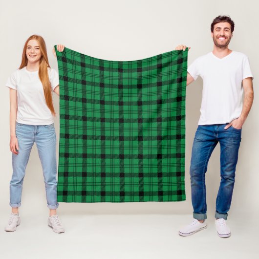 Couverture Polaire Places douillettes vertes et noires (En situation)