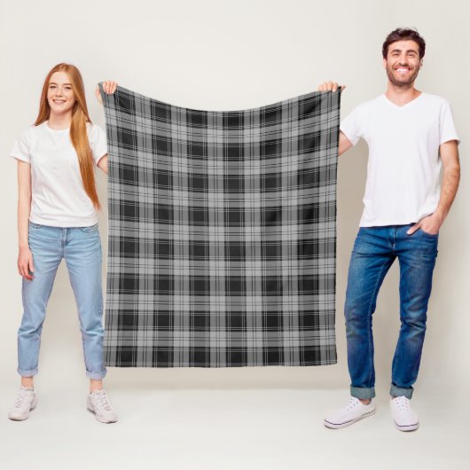 Couverture Polaire Plaid gris Douglas (En situation)