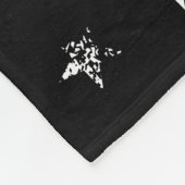 Couverture Polaire Pleine coutume affligée dénommée par police de (Coin)