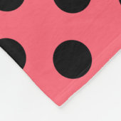 Couverture Polaire Points noirs sur corail (Coin)