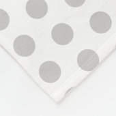 Couverture Polaire pois gris/blancs avec rose/blanc; personnalisé (Coin)