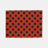 Couverture Polaire Pois noirs en rouge (Devant (Horizontal))