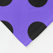Couverture Polaire Pois noirs sur perwinkle (Coin)