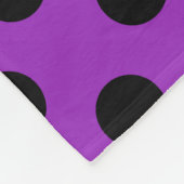 Couverture Polaire Pois noirs sur violet (Coin)