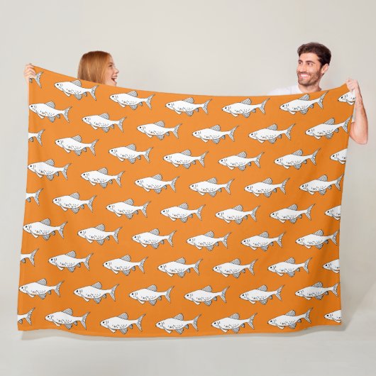 Couverture Polaire Poisson Motif orange (En situation)