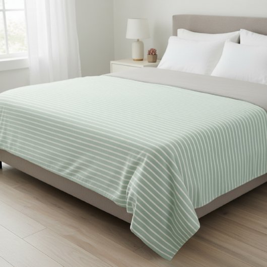 Couverture Polaire Polar fleece blanket with stripes.