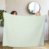 Couverture Polaire Polar fleece blanket with stripes.