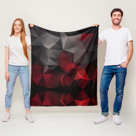 Couverture Polaire Polygonal, noir et rouge (En situation)
