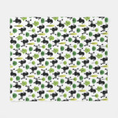 Couverture Polaire Poodle dans le parc (Devant (Horizontal))