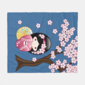 Couverture Polaire Poupée Kokeshi Printemps - Cute Geisha Japonaise s (Devant (Horizontal))