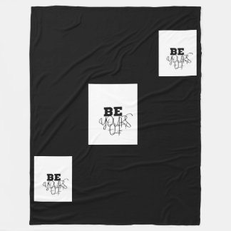 Couverture Polaire Premium Be Yourself Blanche Toison Noir & Blanc.