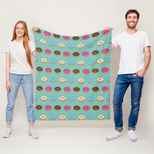 Couverture Polaire Quatre Motifs Assortis (En situation)