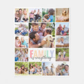 Couverture Polaire Rainbow Family is Everything 15 Photo (Devant)