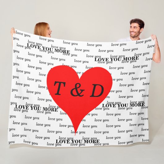 Couverture Polaire Red Hearts Vous Aimez Plus De Monogramme (En situation)