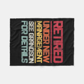 Couverture Polaire Retired Under New Management See Grandson For Deta (Devant (Horizontal))