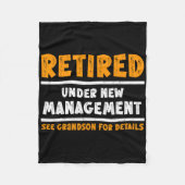 Couverture Polaire Retired Under New Management See Grandson For Deta (Devant)