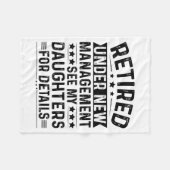 Couverture Polaire Retired Under New Management. See My Daughters For (Devant (Horizontal))