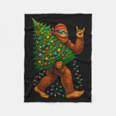 Couverture Polaire Rockin Christmas Bigfoot Carrying Tree Fun Xmas Ro (Devant)