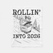 Couverture Polaire Rollin’ Into 2026 Raccoon Dumpster Fire New Year M (Devant)