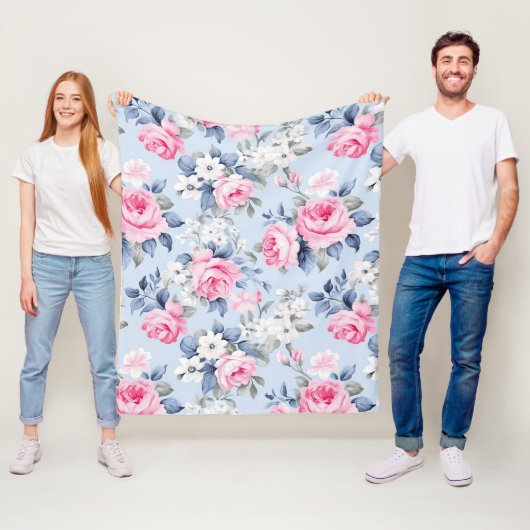 Couverture Polaire Rose esthétique roses fleurs blanches motif (En situation)