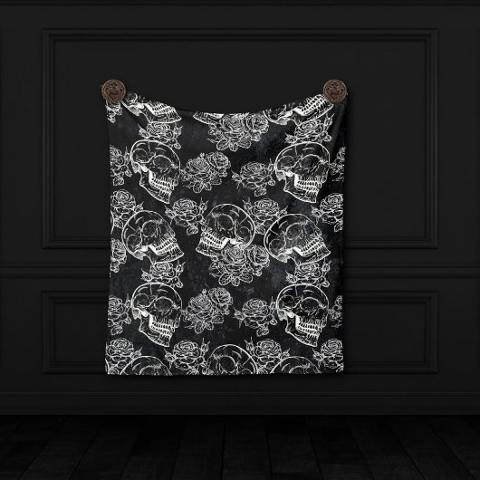 Couverture Polaire Roses des crânes et des calques | Gothique Glam Fu