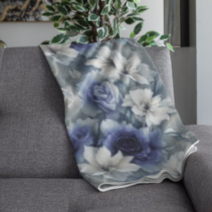 Couverture Polaire Roses et Lys Bleus et Blancs élégants