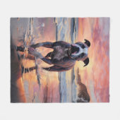 Couverture Polaire Sandy American Staffordshire Dog on Beach Sunset (Devant (Horizontal))
