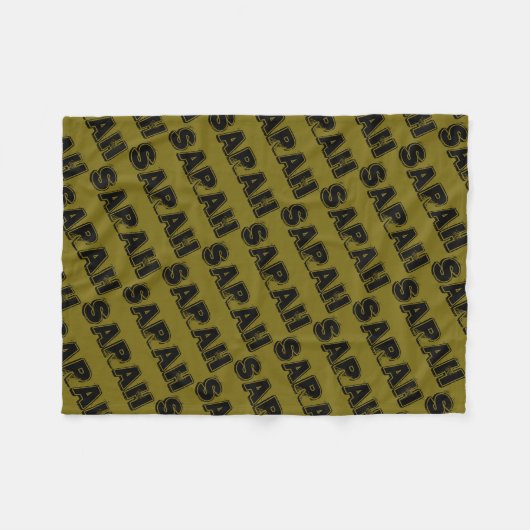 Couverture Polaire Sarah, caractère noir d'orphelin, texte affligé (Devant (Horizontal))