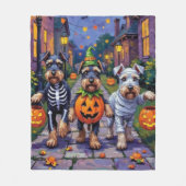 Couverture Polaire Schnauzer Trick-or-Treating in Halloween Costumes (Devant)
