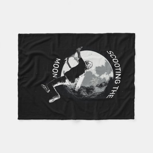 Couverture Polaire Scooting de la lune - Stunt Scooter Fleece Blanket (Devant (Horizontal))