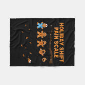 Couverture Polaire Shift Nurse Pain Scale Funny Gingerbread Rn Christ (Devant (Horizontal))