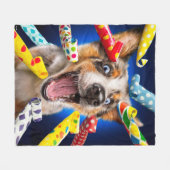 Couverture Polaire Sifflets de fête pour chien heureux (Devant (Horizontal))