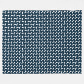 Couverture Polaire Silhouettes blanches de teckel sur le bleu marine (Devant (Horizontal))
