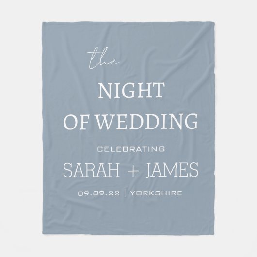 Couverture Polaire Simple Dusty Blue & White Nom Date Mariage (Devant)