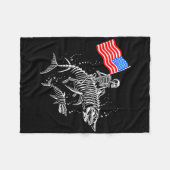 Couverture Polaire Skeleton Ride Shark 4 juillet (Devant (Horizontal))