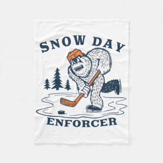 Couverture Polaire Snow Day Enforcer Abominable Snowman Hockey Player