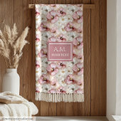 Couverture Polaire Soft Pastel Pink Delicate Floral Custom Name Throw