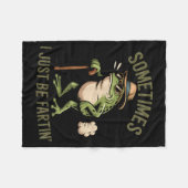 Couverture Polaire Sometimes I Just Be Fartin' Funny Frog Farting  (Devant (Horizontal))