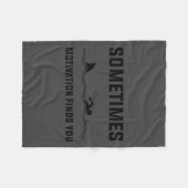 Couverture Polaire Sometimes Motivation Finds You Swimming Shark Moti (Devant (Horizontal))