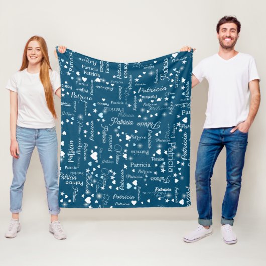 Couverture Polaire Son nom & Coeurs Ocean-Blue romantique (En situation)