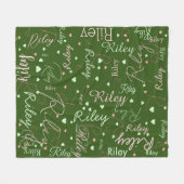 Couverture Polaire Son nom et ses coeurs roses partout en vert (Devant (Horizontal))