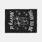 Couverture Polaire Soon To Be Merry'd Christmas Couple Engagement  (Devant (Horizontal))