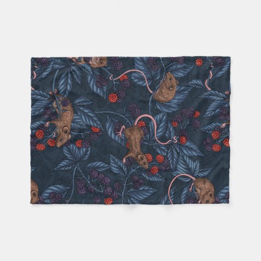 Couverture Polaire Souris et mûres sur la marine (Devant (Horizontal))