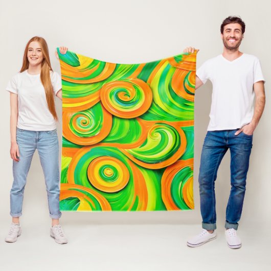 Couverture Polaire Spirale verte et orange (En situation)