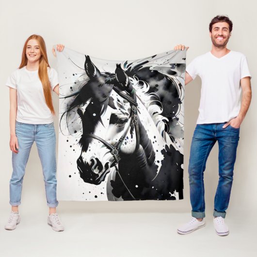 Couverture Polaire Spirit Pony 11 (En situation)