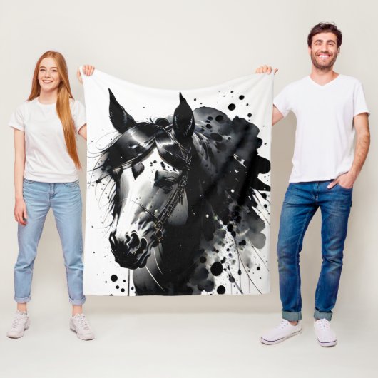 Couverture Polaire Spirit Pony 4 (En situation)