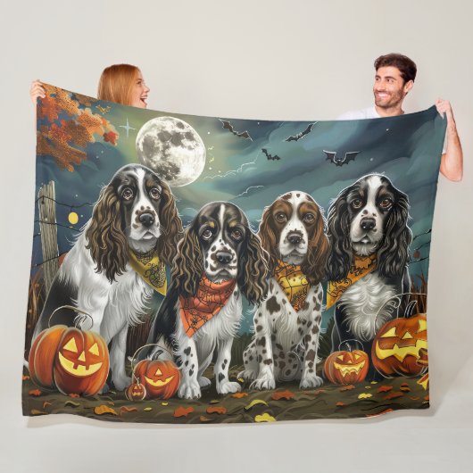 Couverture Polaire Springer Spaniel Halloween Éffrayant (En situation)